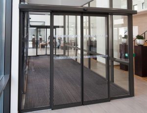 automaticdoor.vn - lap dat cua nhom kinh tu dong 001