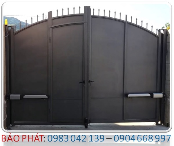 Ráp thiết bị đóng mở cửa cổng tự động từ xa