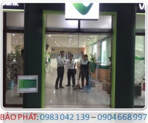 BẢO PHÁT - Thay cửa mở tay sang cửa tự động ngân hàng VIETCOMBANK