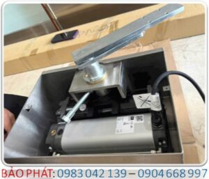 Motor cong am san thuy luc ITALY